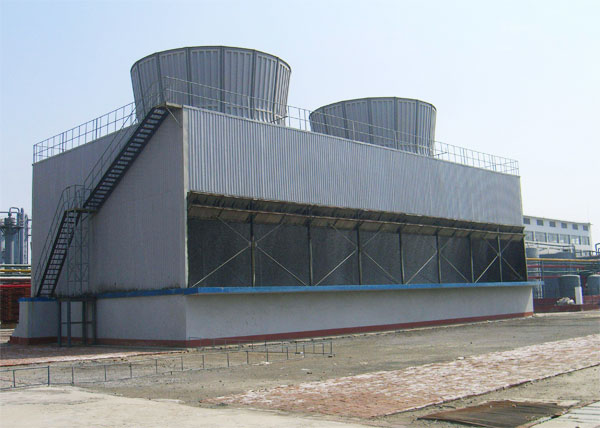 無(wú)填料噴霧式冷卻塔